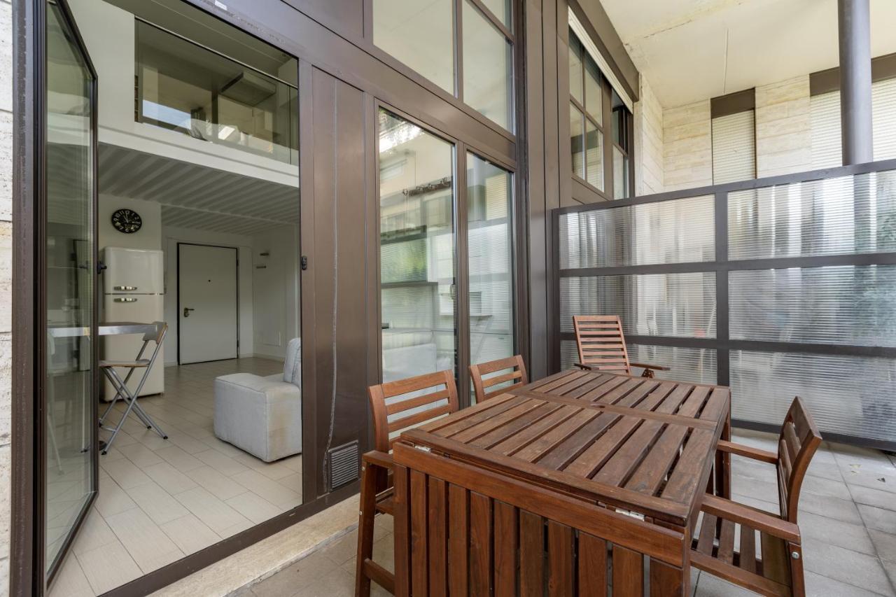 Elegant Loft With Balcony! Apartment มิลาน ภายนอก รูปภาพ