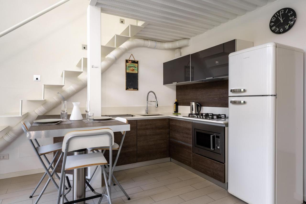 Elegant Loft With Balcony! Apartment มิลาน ภายนอก รูปภาพ