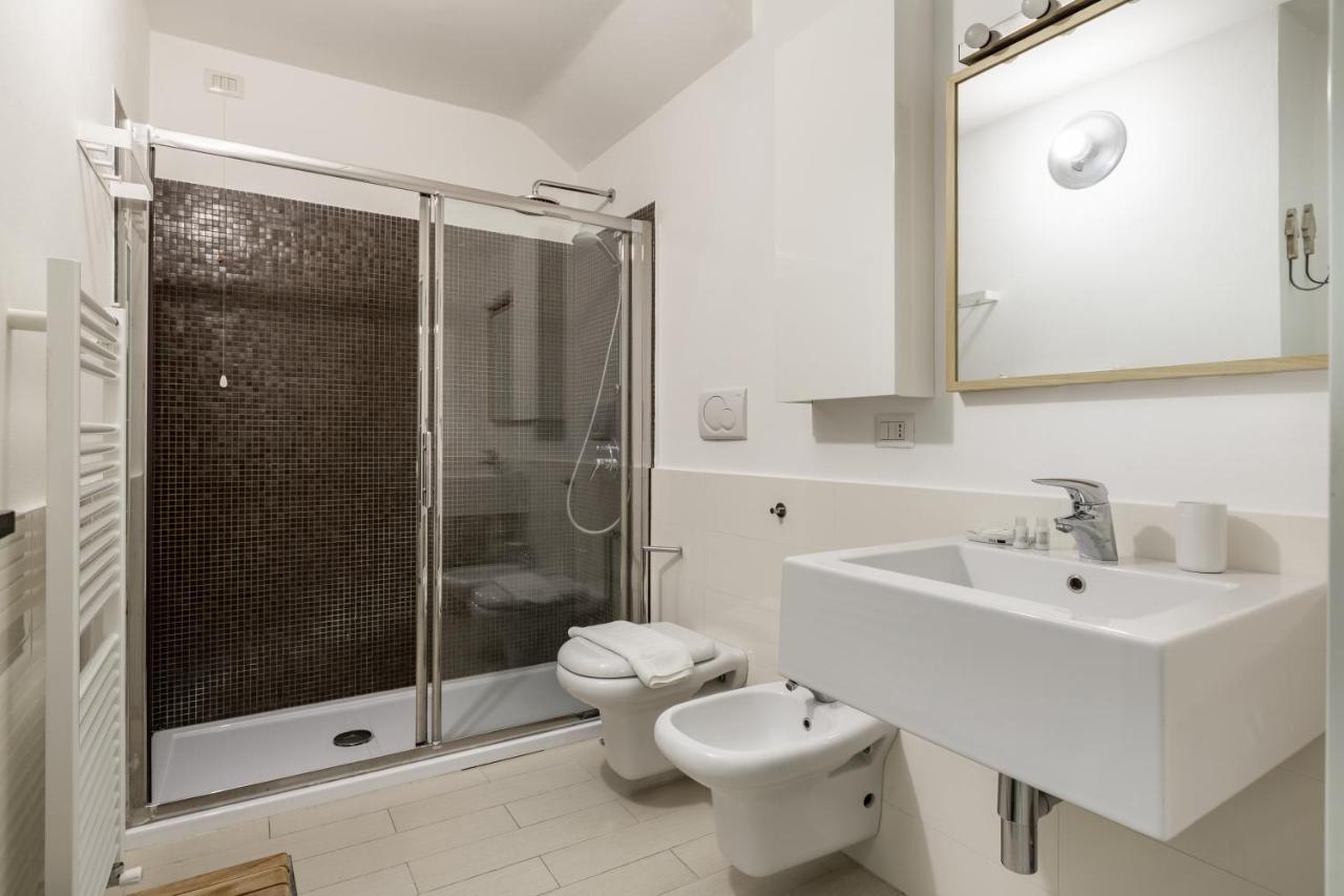 Elegant Loft With Balcony! Apartment มิลาน ภายนอก รูปภาพ
